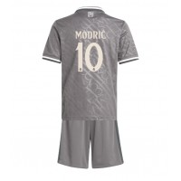 Dětský fotbalový dres Real Madrid Luka Modric #10 2024-25 Třetí Krátký Rukáv (+ trenýrky)